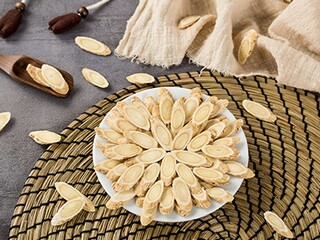 温馨除夕祝福朋友圈句子_除夕温柔祝福