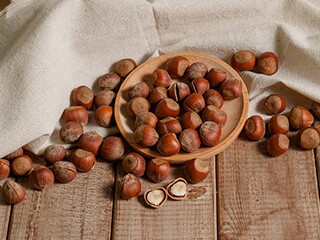 金黄的大斗笠阅读答案